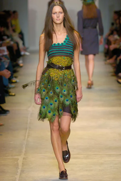 Look 14